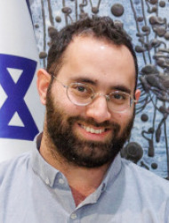Yakir Baranes Photo